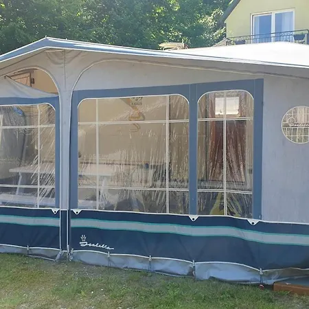 Przyczepy Kempingowe Azur Blisko Plazy I Centrum Kemping *